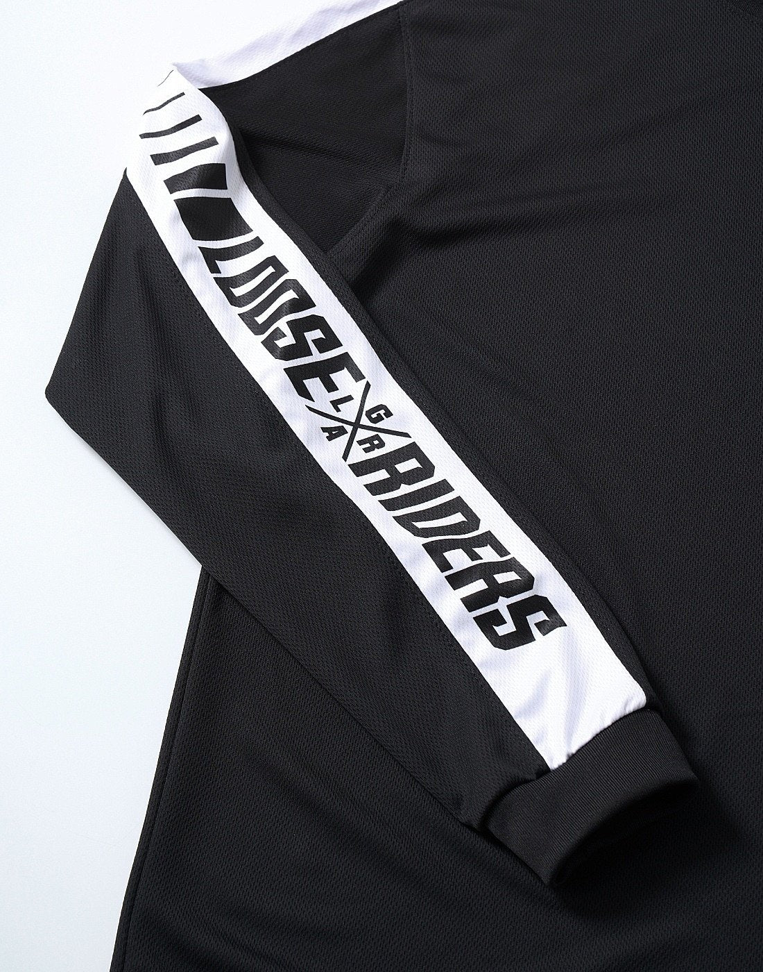 Polera Retro Black Loose Riders